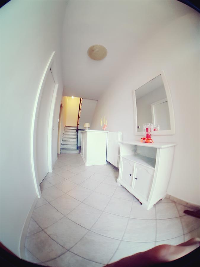 Villa Evillia ลุคคา ภายนอก รูปภาพ