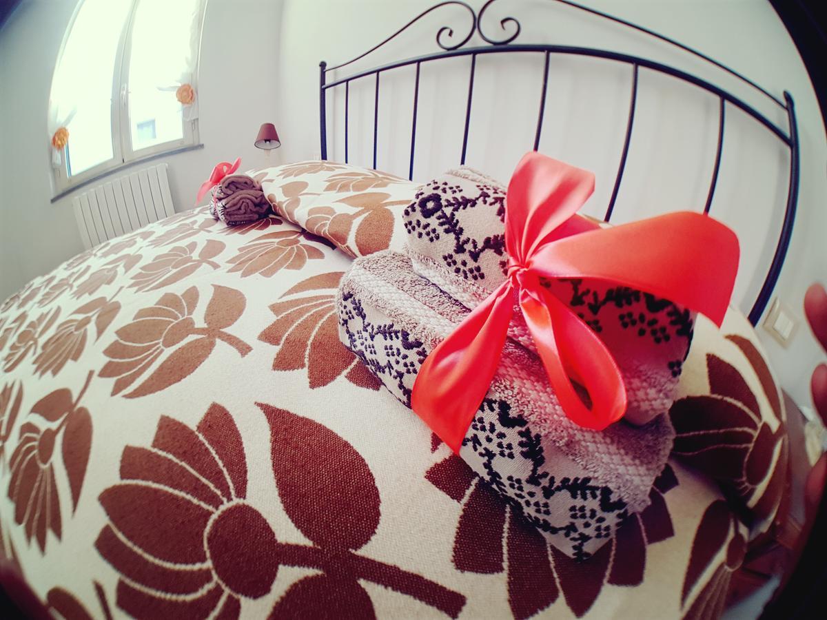 Villa Evillia ลุคคา ภายนอก รูปภาพ