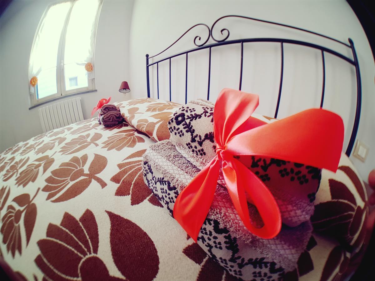 Villa Evillia ลุคคา ภายนอก รูปภาพ